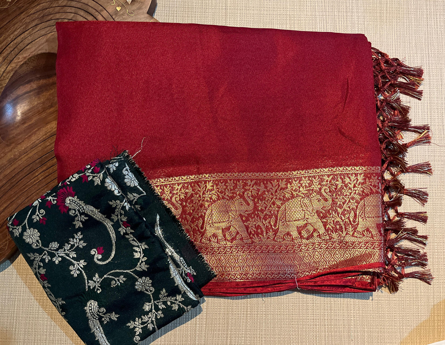 Banarasi Golden Zari