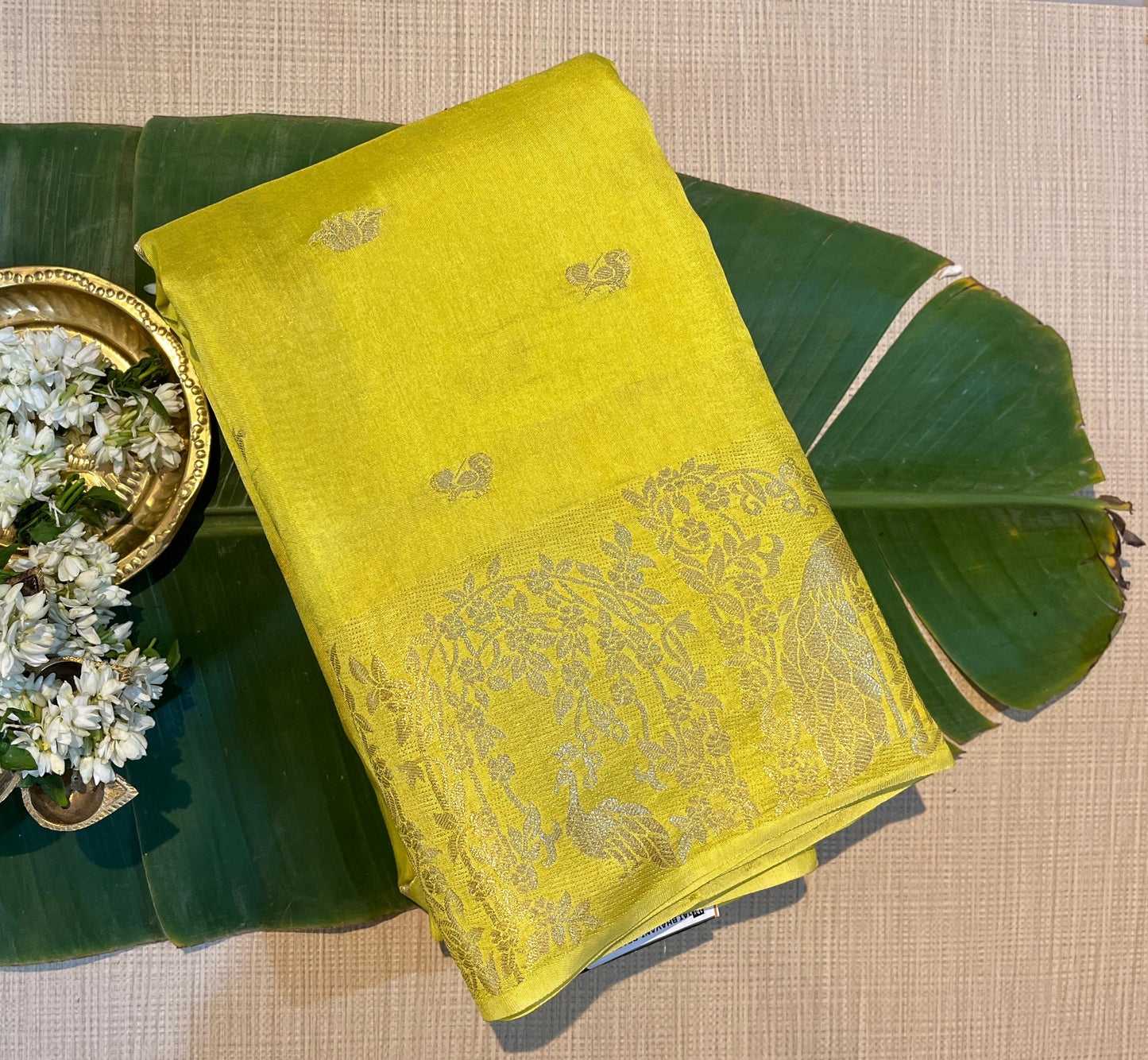 Lightweight  Bright  Motif Silk saree